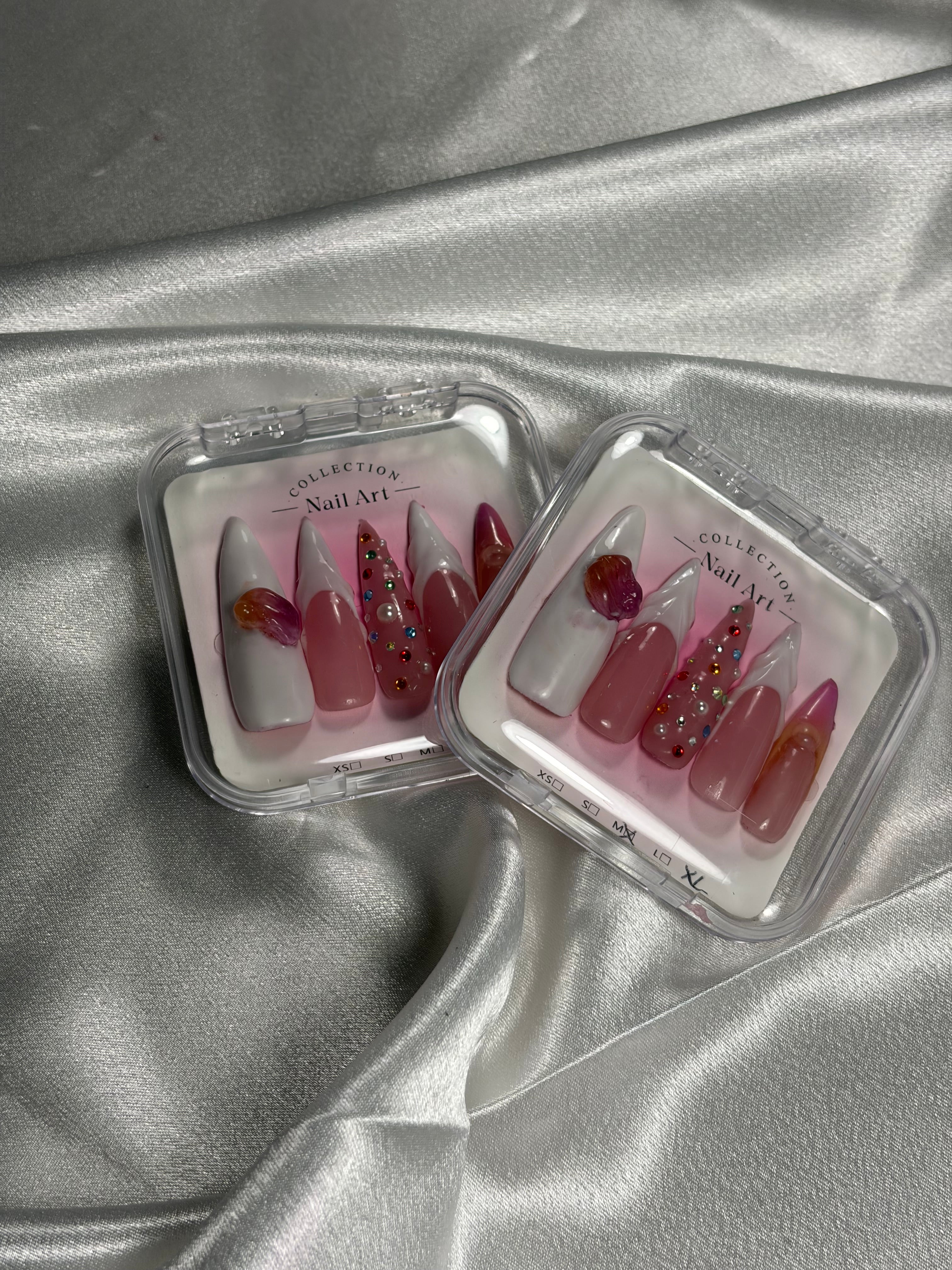 Rose Cristal – Faux Ongles Press-On Nude Rosé Effet Cristaux & Perles